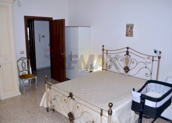 Camera / camera da letto - Three-room apartment Via Risorgimento, Pagani - photo 18