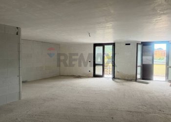 Stanza vuota - Appartamento Via Iroma, Nocera Superiore - foto 17