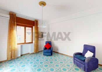 Camera / camera da letto - Apartment Via Dante, Pontecagnano Faiano - photo 10