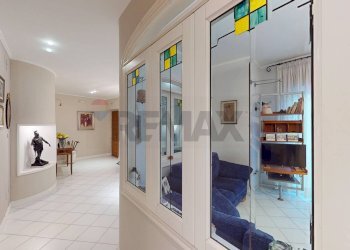 Hall / corridoio - Appartamento Via Pittore, San Giorgio a Cremano - foto 8