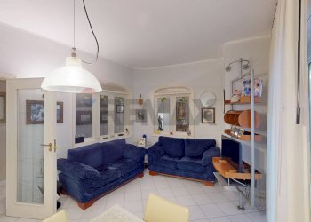 Soggiorno - Appartamento Via Pittore, San Giorgio a Cremano - foto 14