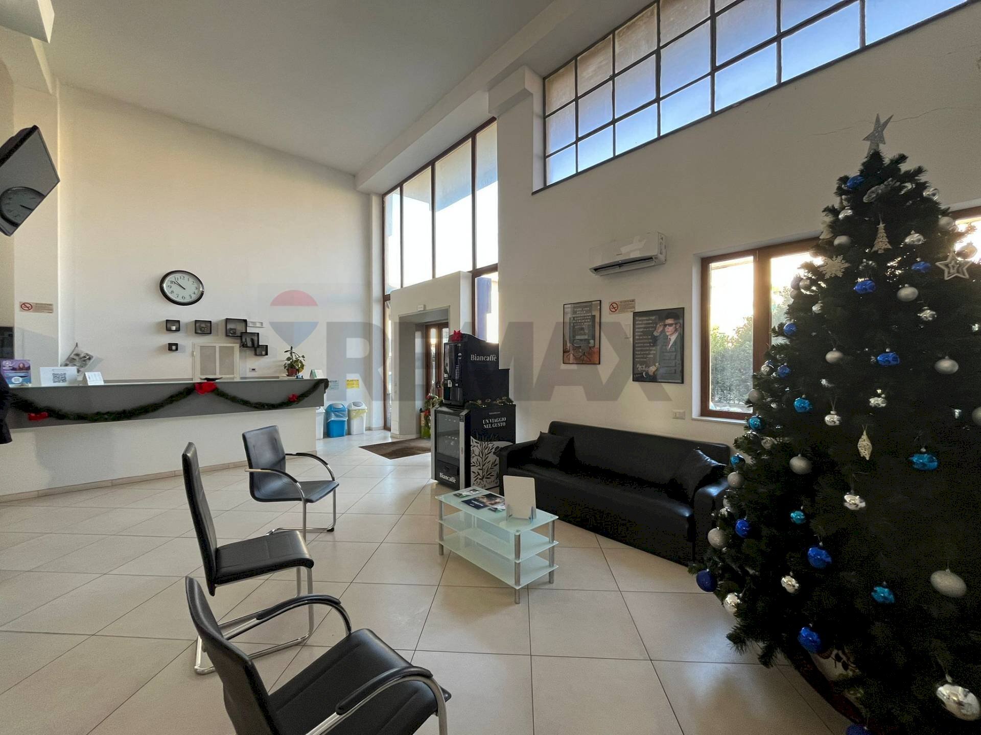 Soggiorno - Office Via Nazionale, Nocera Superiore - photo 1