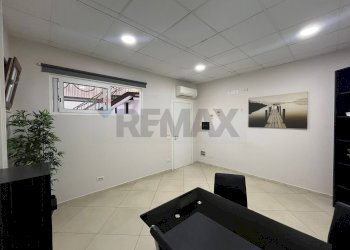 Soggiorno - Office Via Nazionale, Nocera Superiore - photo 7