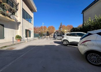 Edificio all\'aperto - Office Via Nazionale, Nocera Superiore - photo 11