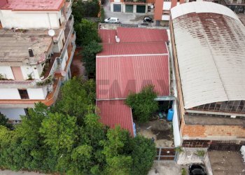 Edificio all\'aperto - Locale Commerciale Via Guido Cucci, Nocera Inferiore - foto 4