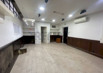 Stanza vuota - Locale Commerciale Via Guido Cucci, Nocera Inferiore - foto 19