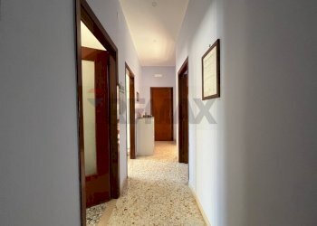 Hall / corridoio - Apartment Via Marco Nonio Balbo, Nocera Inferiore - photo 6