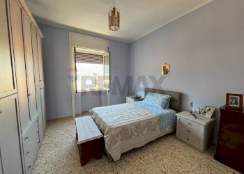 Camera / camera da letto - Apartment Via Marco Nonio Balbo, Nocera Inferiore - photo 8