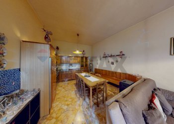 Sala da pranzo - Apartment Via Gian Battista Castaldo, Nocera Inferiore - photo 7