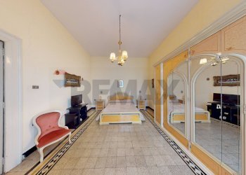 Camera / camera da letto - Apartment Via Gian Battista Castaldo, Nocera Inferiore - photo 11