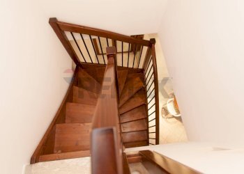 Scale - Quadrilocale Nettuno - foto 36