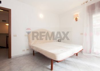 Camera / camera da letto - Quadrilocale Nettuno - foto 51