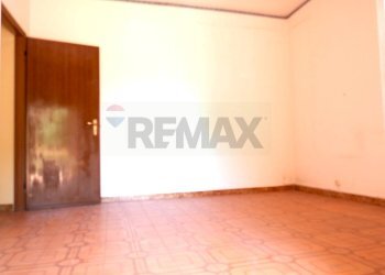 Stanza vuota - Appartamento via saragat
 
122, San Nicola la Strada - foto 45