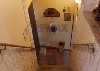 Scale - Casa semi indipendente via Vicinato Fontanavecchia
 
11, Faicchio - foto 13