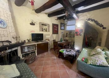 Salone - Casa semi indipendente via Vicinato Fontanavecchia
 
11, Faicchio - foto 22