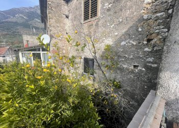 Edificio all\'aperto - Casa semi indipendente via Vicinato Fontanavecchia
 
11, Faicchio - foto 26