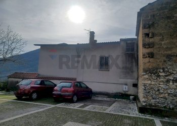 Casa all\'aperto - Casa semi indipendente via Vicinato Fontanavecchia
 
11, Faicchio - foto 29