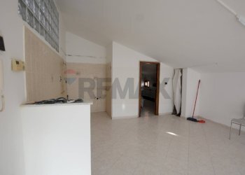 Stanza vuota - Attic Varazze - photo 9