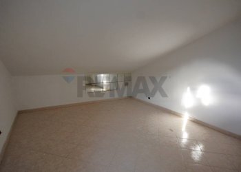 Stanza vuota - Attic Varazze - photo 19