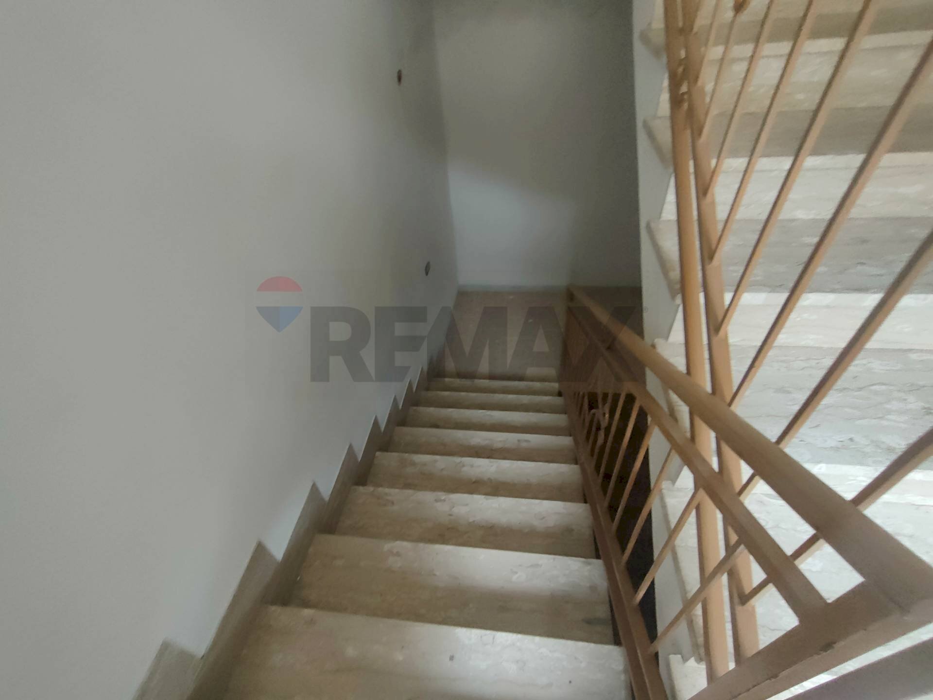 Scale - Casa indipendente via roma, San Pio delle Camere - foto 3