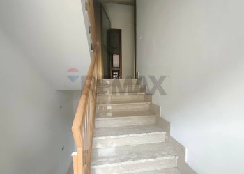 Scale - Casa indipendente via roma, San Pio delle Camere - foto 4