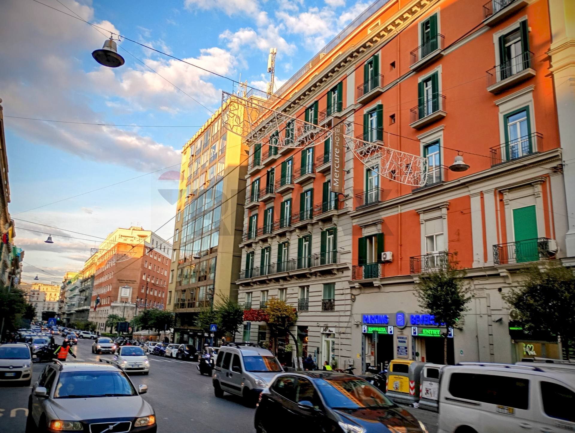 Edificio all\'aperto - Appartamento Via San Bartolomeo, Napoli - foto 1