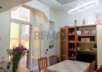 Sala da pranzo - Appartamento Via San Bartolomeo, Napoli - foto 5