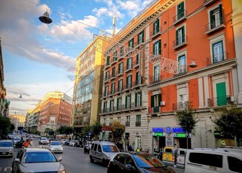 Edificio all\'aperto - Appartamento Via San Bartolomeo, Napoli - foto 1