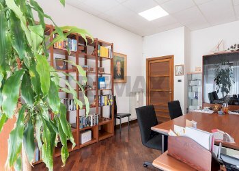 Sala da pranzo - Appartamento Napoli - foto 16