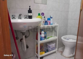 Bagno - Locale Commerciale Via Vittorio Emanuele III
 
3, Casalnuovo di Napoli - foto 6