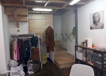 Cabina armadio - Locale Commerciale Via Vittorio Emanuele III
 
3, Casalnuovo di Napoli - foto 14