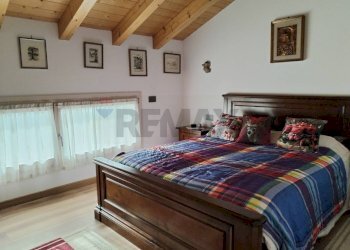 Camera / camera da letto - Villa Via Dell'Emigrante
 
17/A, San Gregorio nelle Alpi - foto 23