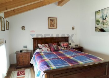 Camera / camera da letto - Villa Via Dell'Emigrante
 
17/A, San Gregorio nelle Alpi - foto 24