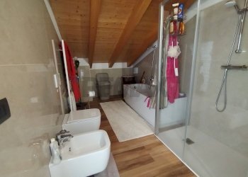 Bagno - Villa Via Dell'Emigrante
 
17/A, San Gregorio nelle Alpi - foto 29