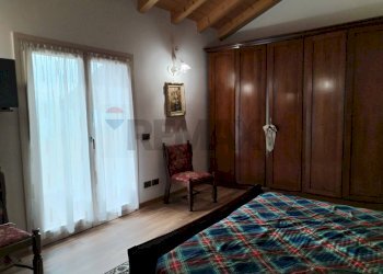Camera / camera da letto - Villa Via Dell'Emigrante
 
17/A, San Gregorio nelle Alpi - foto 32