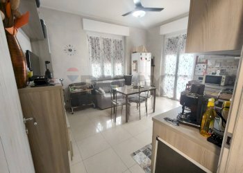 Sala da pranzo - Trilocale Via palazzo
 
13, Casorate Primo - foto 2