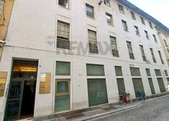 Edificio all\'aperto - Two-room apartment corso mazzini
 
1/A, Pavia - photo 1