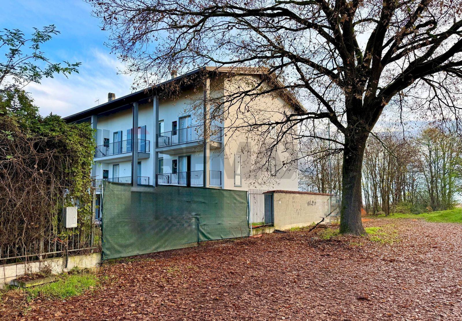 Casa all\'aperto - Trilocale via delle grazie
 
21, Albuzzano - foto 2