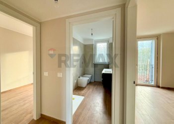 Hall / corridoio - Trilocale via delle grazie
 
21, Albuzzano - foto 8