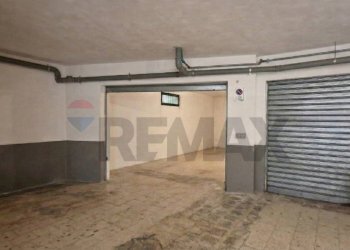 Parcheggio - Box Via San Nicola di Myra
 
6, Vieste - foto 4