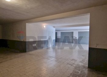 Parcheggio - Box Via San Nicola di Myra
 
6, Vieste - foto 6