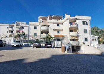 Edificio all\'aperto - Box Via San Nicola di Myra
 
6, Vieste - foto 9