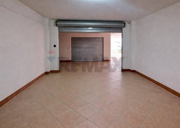 Stanza vuota - Trilocale Via Mauro del Giudice
 
1, Vieste - foto 34