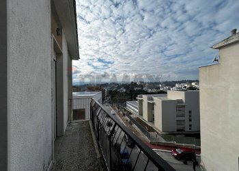 Balcone - Trilocale Via Madonna Della Libera
 
23, Vieste - foto 12