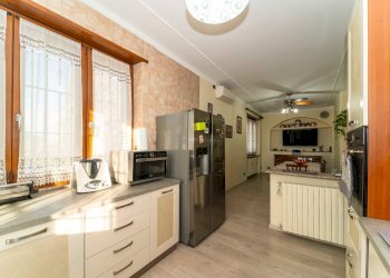 Foto 12 - Appartamento strada Nizza
 
8, La Loggia - foto 12