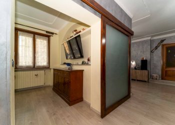 Foto 16 - Appartamento strada Nizza
 
8, La Loggia - foto 16