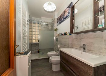 Foto 18 - Appartamento strada Nizza
 
8, La Loggia - foto 18