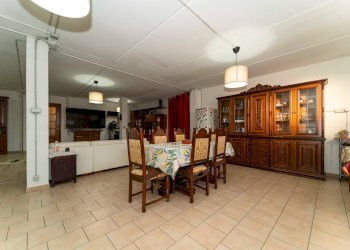 Foto 38 - Appartamento strada Nizza
 
8, La Loggia - foto 38