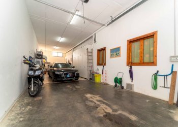 Foto 46 - Appartamento strada Nizza
 
8, La Loggia - foto 46