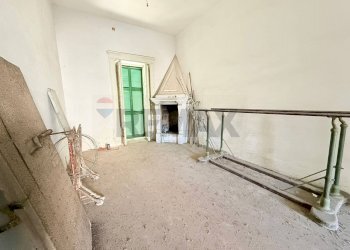 Stanza vuota - Villa Via Emilio Scaglione
 
325, Napoli - foto 11